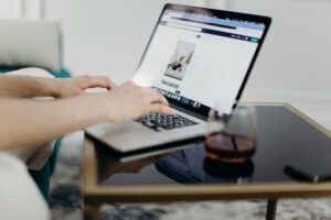 Custom Web Design vs DIY: What Makes Custom Design Special?