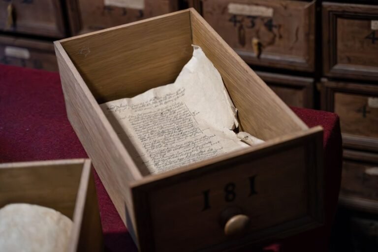 access number record archives listed